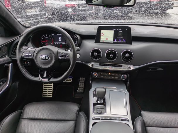 KIA Stinger 3.3 V6 T-GDI  4WD GT Schiebedach HUD ACC