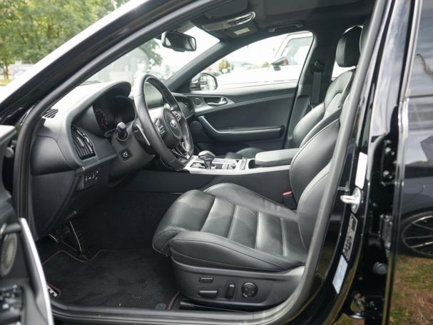 KIA Stinger 3.3 V6 T-GDI  4WD GT Schiebedach HUD ACC