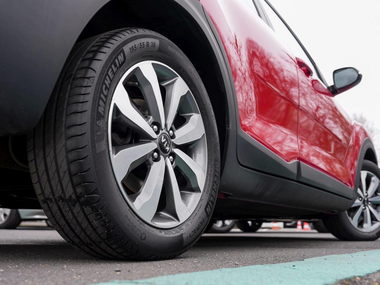 KIA Stonic 1.0 T-GDI Vision  Navi Kamera Lenkradhzg