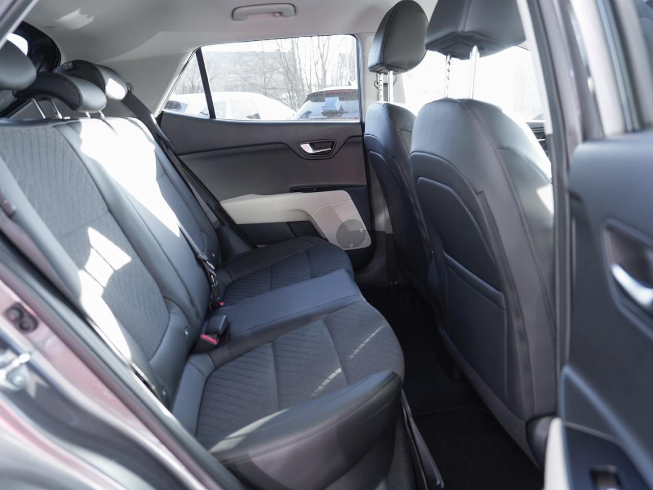 KIA Stonic 1.0T DCT GT-Line Kamera ACC Navi Klima