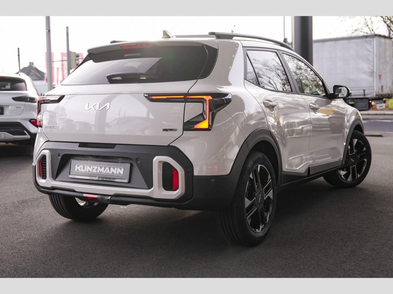 KIA Stonic 1.0T DCT GT-Line Kamera Lenkradheizung