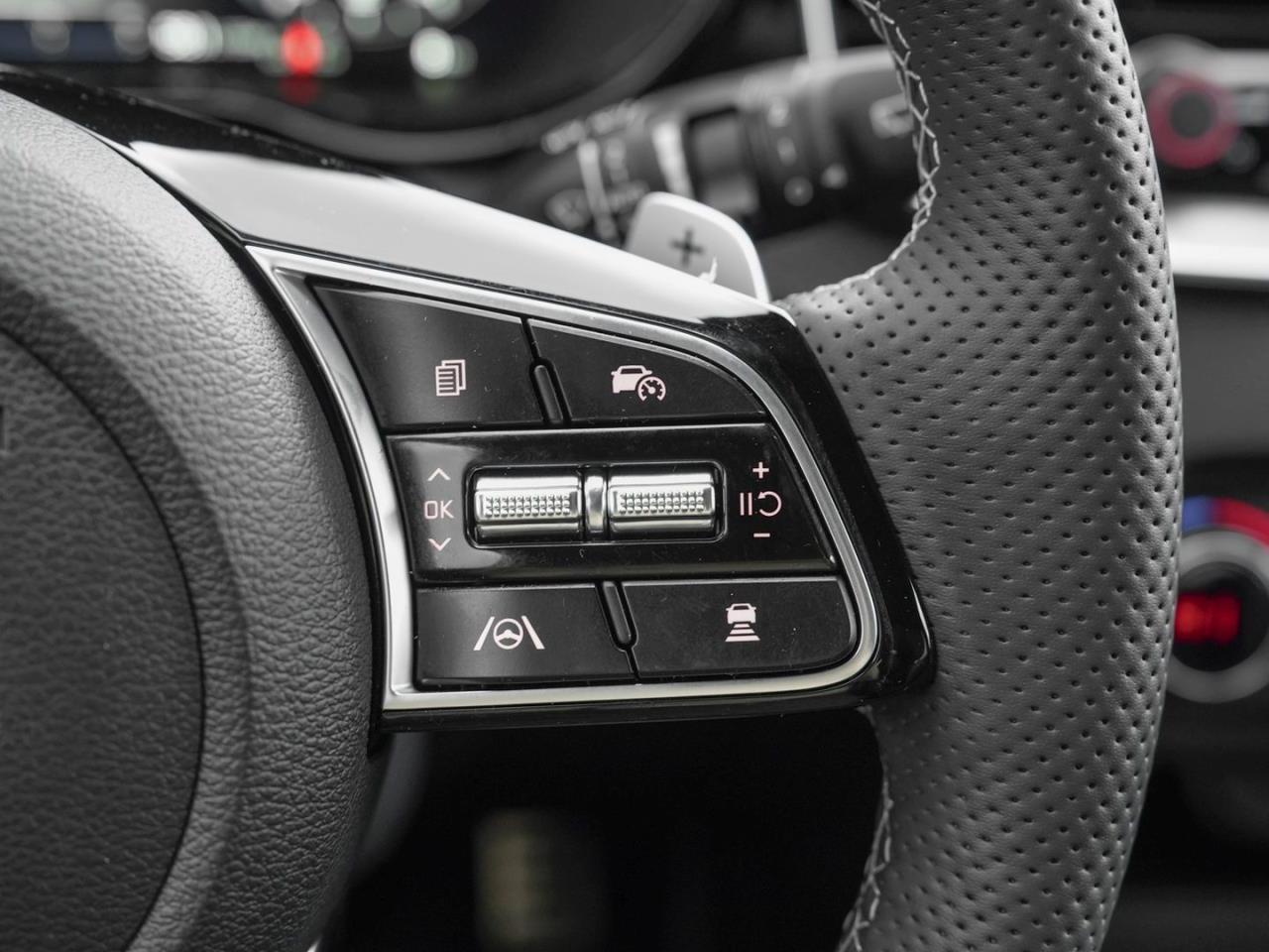 KIA XCeed 1.6T DCT GT-Line Navi Kamera JBL ACC