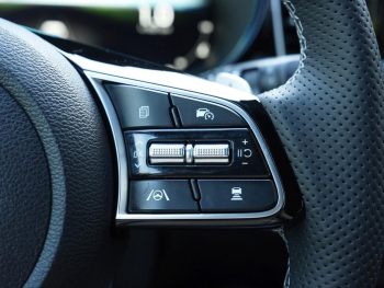 KIA XCeed 1.6T DCT GT-Line Navi Kamera JBL ACC