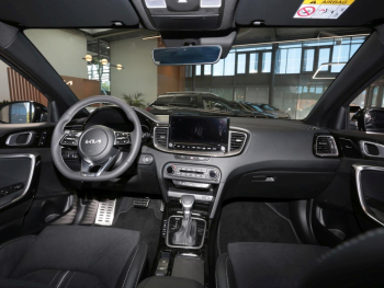 KIA XCeed 1.6T DCT GT-Line Navi Glasdach Fond-SHZ