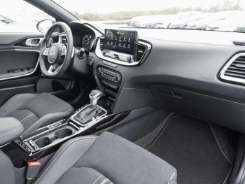 KIA XCeed 1.6T DCT GT-Line Memory Kamera Klima