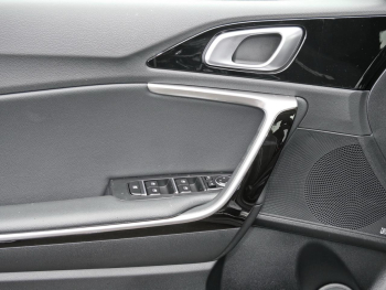 KIA XCeed 1.6T DCT GT-Line Navi Kamera ACC JBL