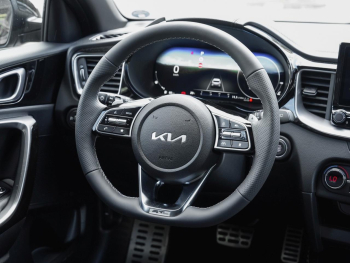 KIA XCeed 1.6T DCT GT-Line Navi Kamera JBL ACC