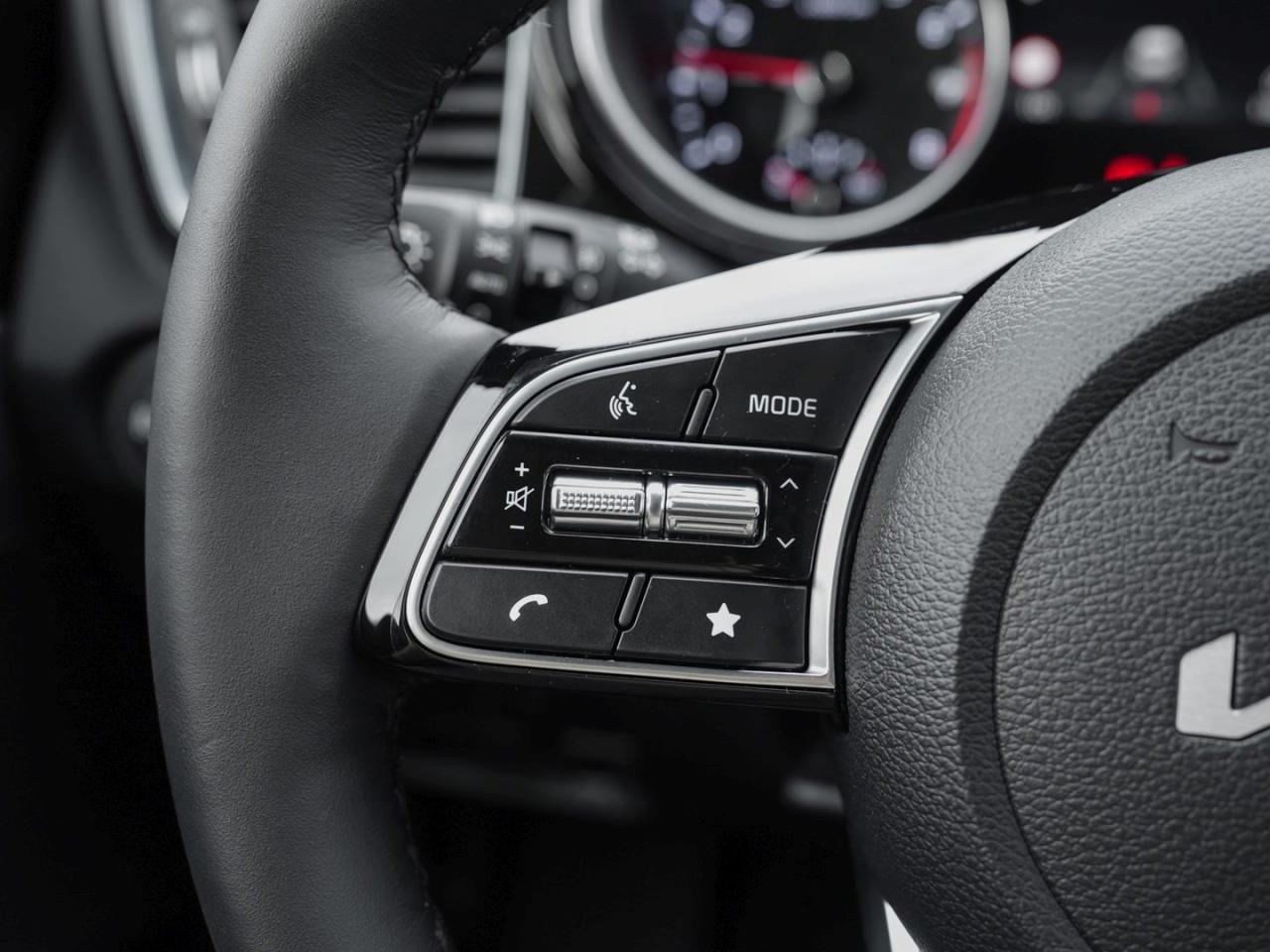 KIA XCeed 1.6T DCT Nightline Kamera Klima