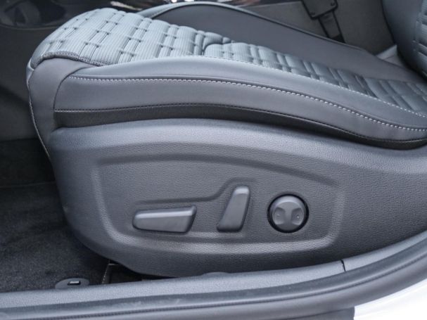 KIA XCeed 1.6T DCT Spirit Navi Glasdach Sound-P ACC