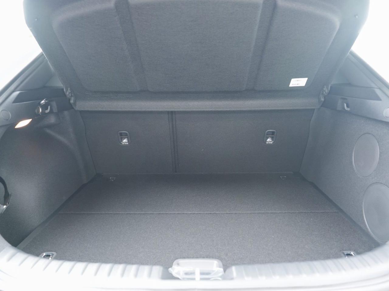 KIA XCeed 1.6T DCT Spirit Navi Kamera Sound-P ACC