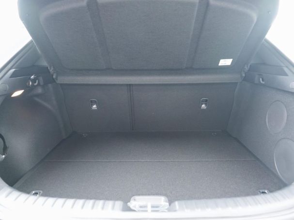 KIA XCeed 1.6T DCT Spirit Navi Kamera Sound-P ACC
