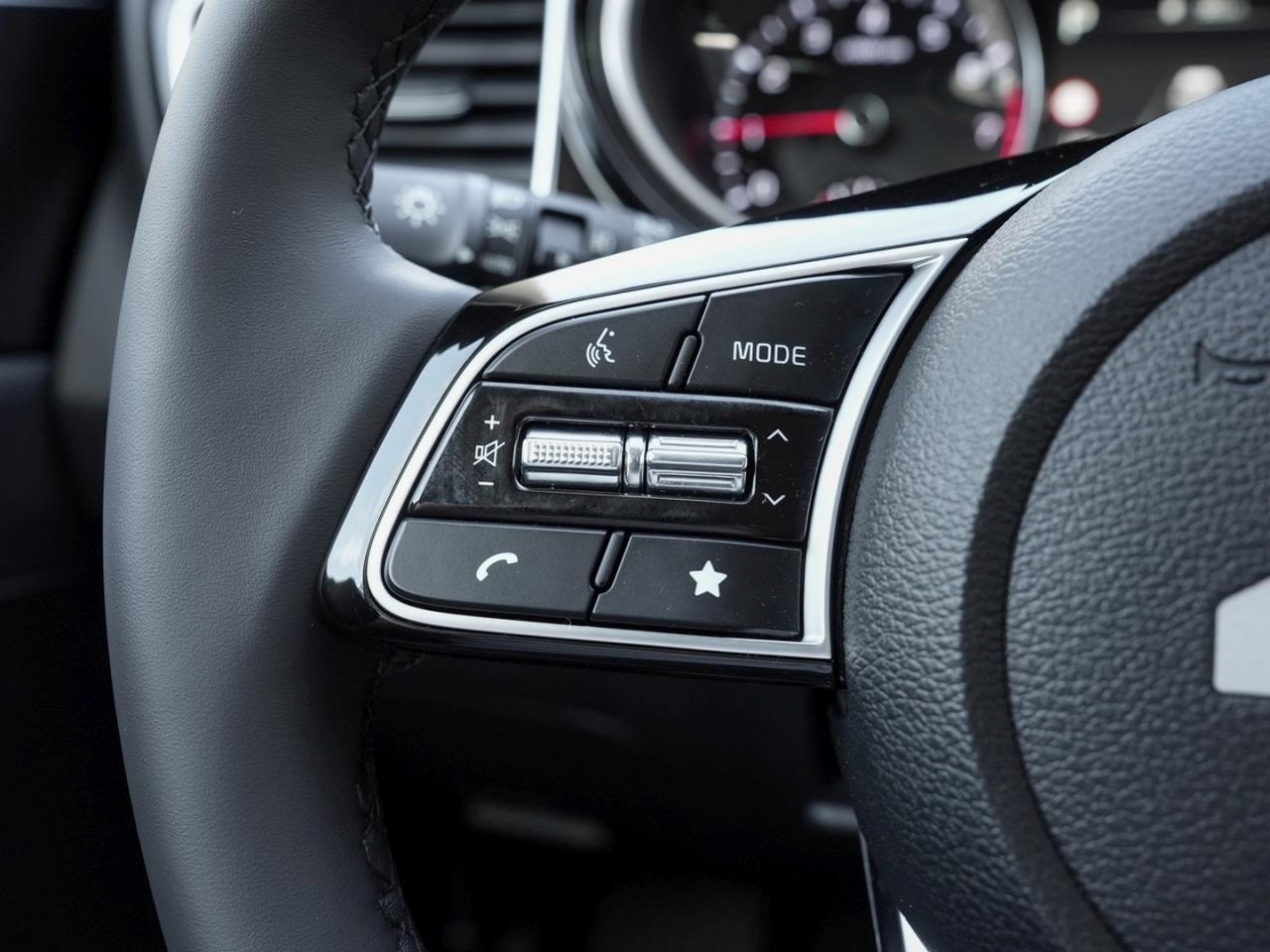 KIA XCeed 1.6T DCT Spirit Navi Kamera JBL-Sound ACC