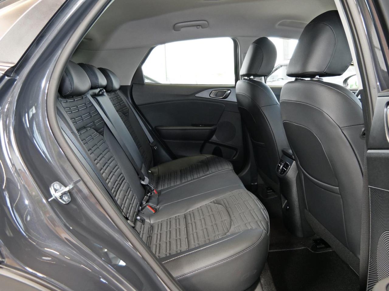 KIA XCeed 1.6T DCT Spirit Navi Kamera Sound-P ACC