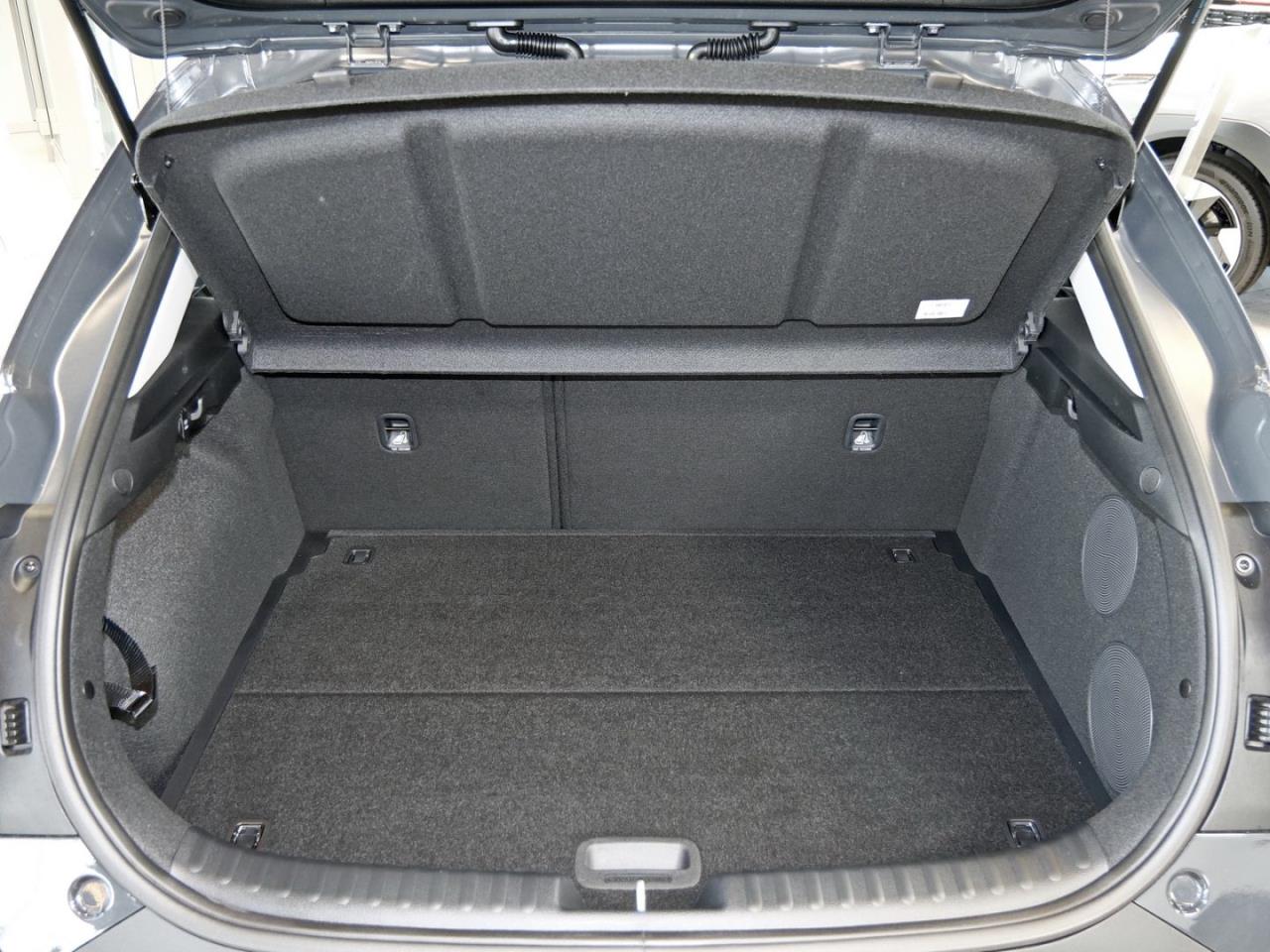 KIA XCeed 1.6T DCT Spirit Navi Kamera Sound-P ACC