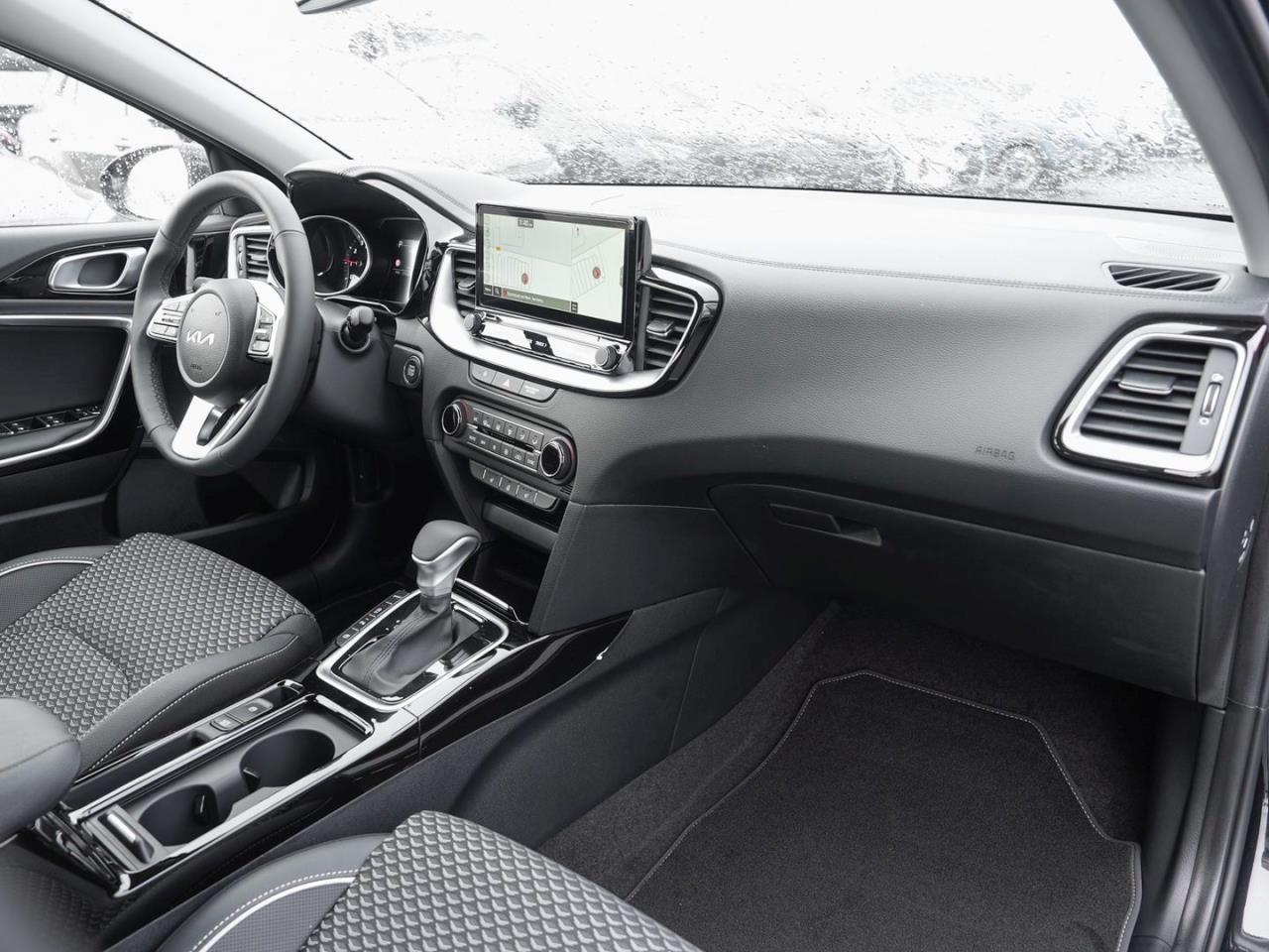 KIA XCeed 1.6T DCT Spirit Kamera Klima Lenkradheizung