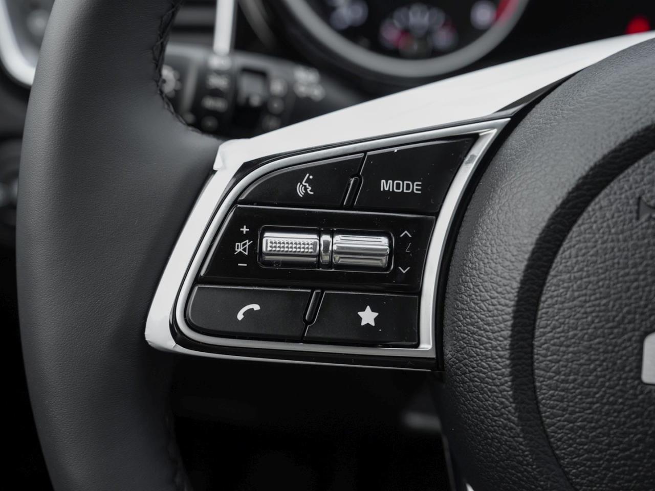 KIA XCeed 1.6T DCT Spirit Kamera Klima Lenkradheizung