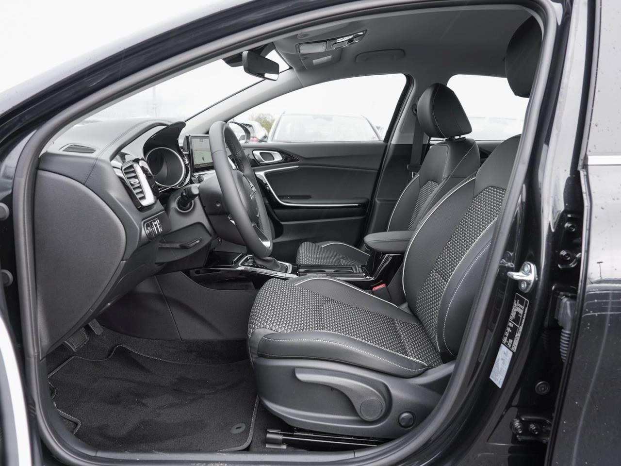 KIA XCeed 1.6T DCT Spirit Kamera Klima Lenkradheizung