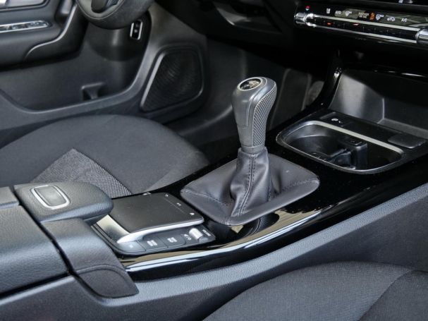 Mercedes-Benz A 180 d Limousine MBUXNavi+ Spurhalte-Assistent