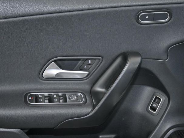 Mercedes-Benz A 180 d Limousine MBUXNavi+ Spurhalte-Assistent
