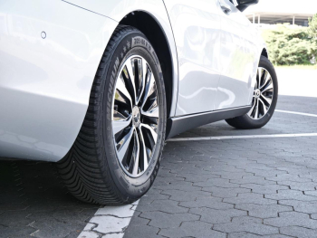 Mercedes-Benz A 180 d Limousine MBUXNavi+ Spurhalte-Assistent