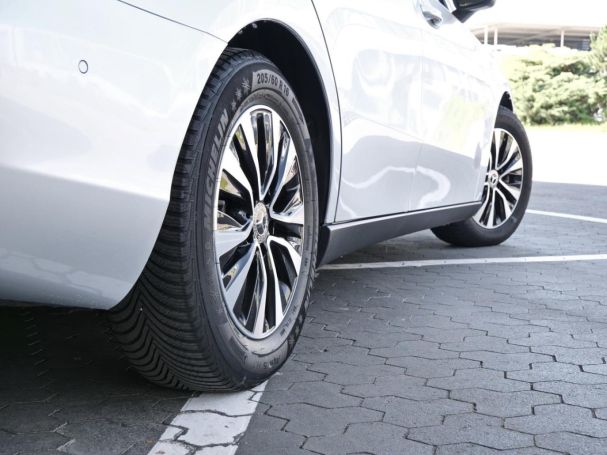 Mercedes-Benz A 180 d Limousine MBUXNavi+ Spurhalte-Assistent