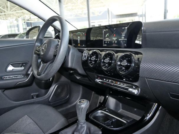 Mercedes-Benz A 180 d Limousine MBUXNavi+ Spurhalte-Assistent