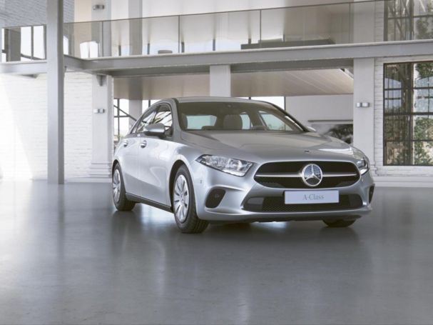 Mercedes-Benz A 180 d Limousine MBUXNavi+ Spurhalte-Assistent