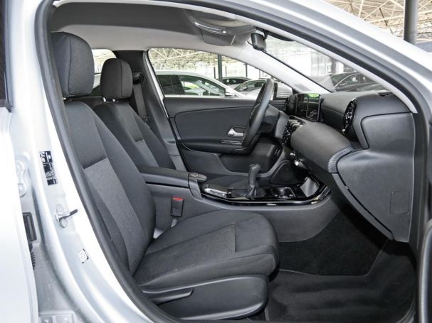 Mercedes-Benz A 180 d Limousine MBUXNavi+ Spurhalte-Assistent