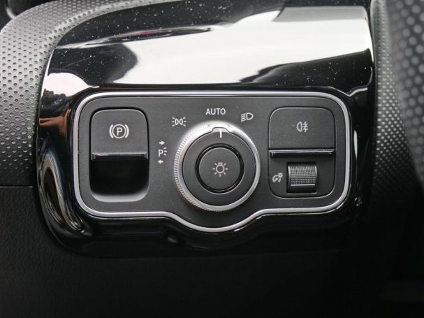 Mercedes-Benz A 180 d Limousine AMG Navi Plus Advanced Sound
