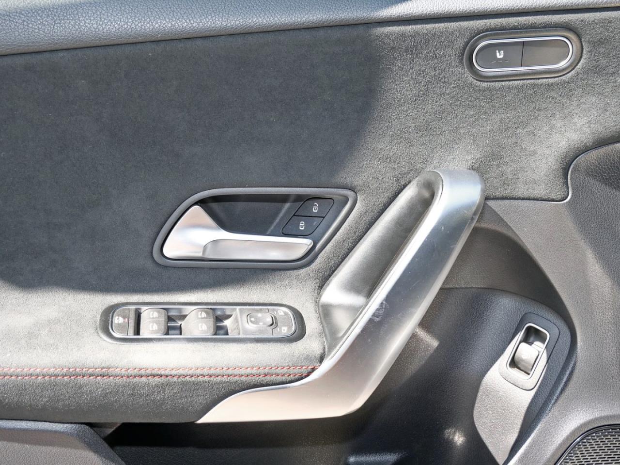 Mercedes-Benz A 180 d Limousine AMG Navi Plus Advanced Sound