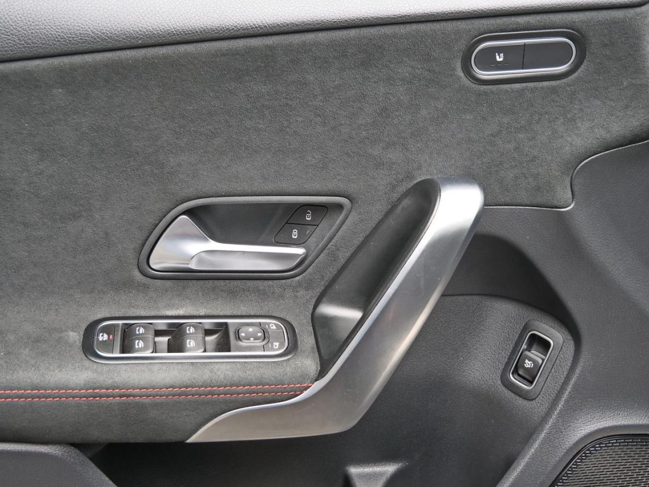 Mercedes-Benz A 180 d Limousine AMG Navi Plus Advanced Sound