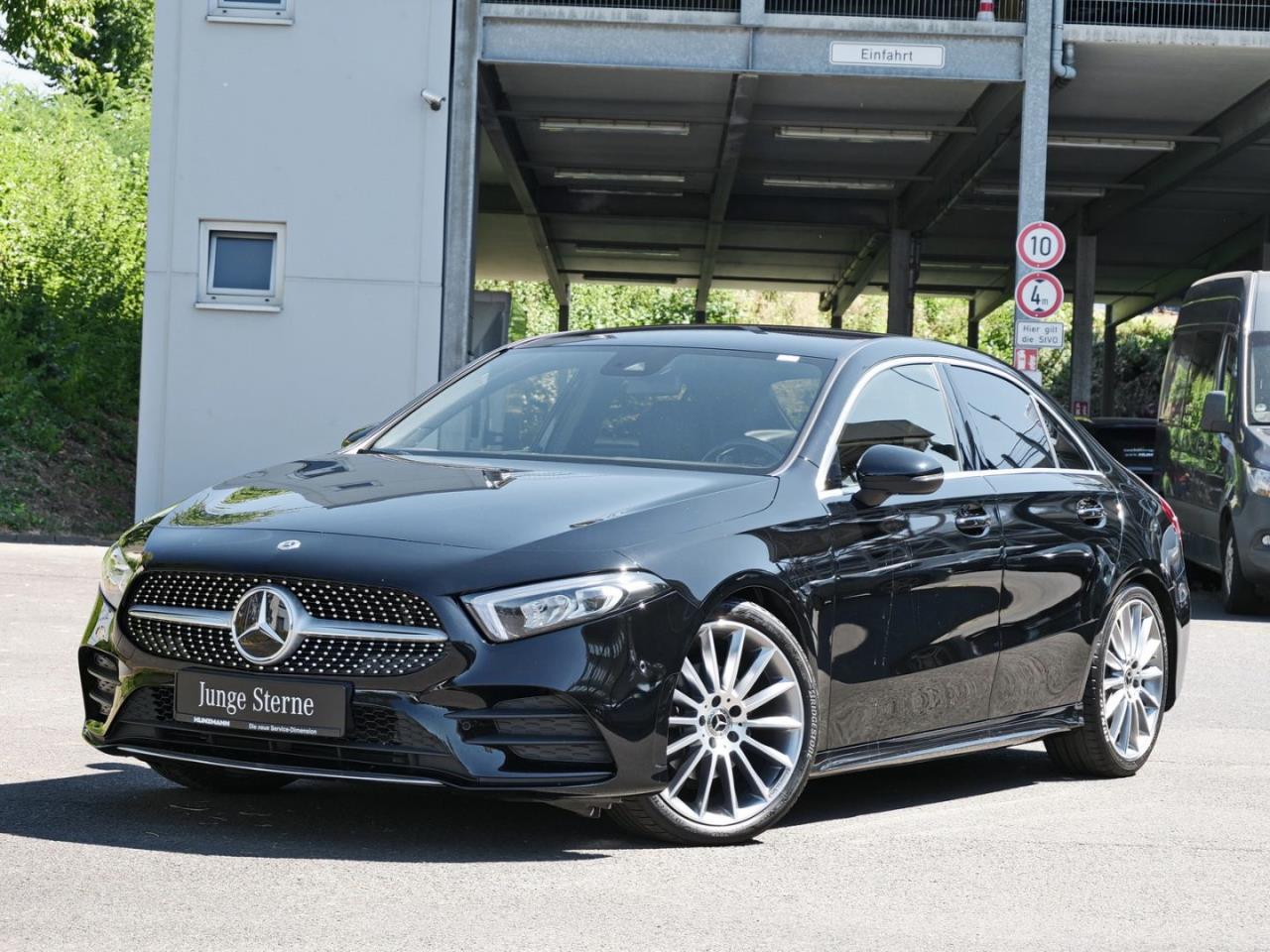 Mercedes-Benz A 180 d Limousine AMG Navi Plus Advanced Sound
