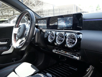 Mercedes-Benz A 180 d Limousine AMG Navi Plus Advanced Sound
