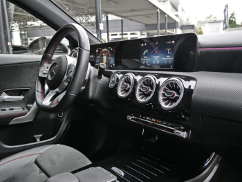 Mercedes-Benz A 180 d Limousine AMG Navi Plus Advanced Sound