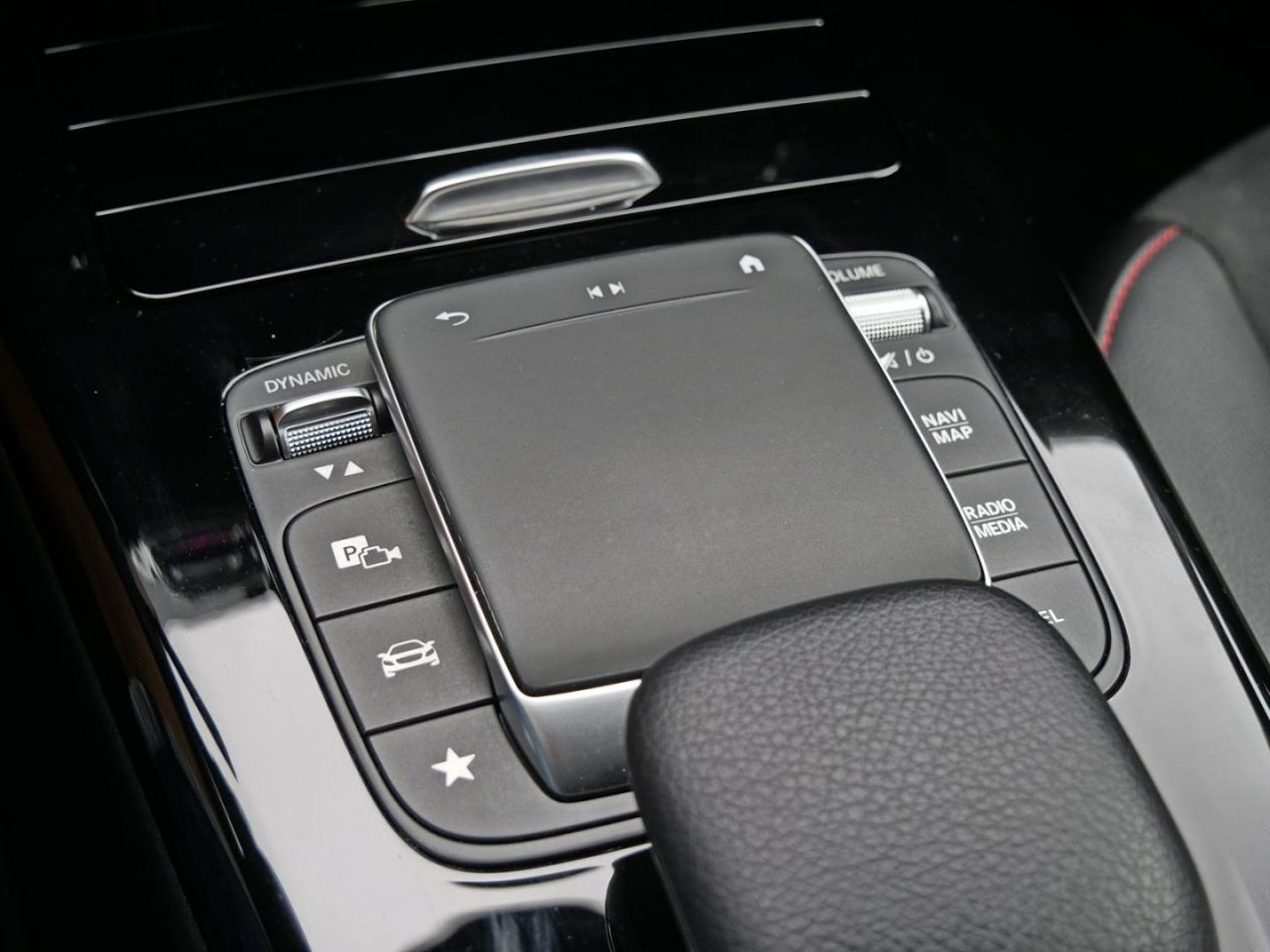 Mercedes-Benz A 180 d Limousine AMG Navi Plus Advanced Sound