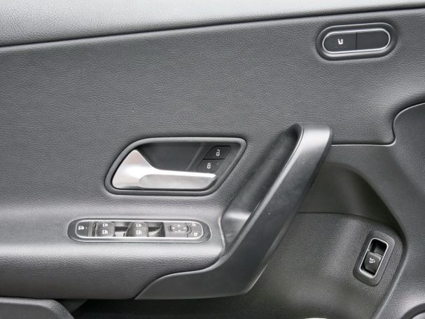 Mercedes-Benz A 180 d Limousine MBUXNavi+ Kamera Spurhalte
