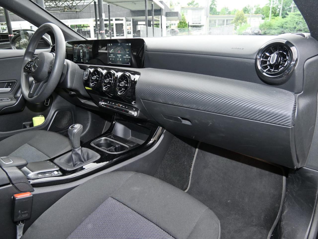 Mercedes-Benz A 180 d Limousine MBUXNavi+ Kamera Spurhalte