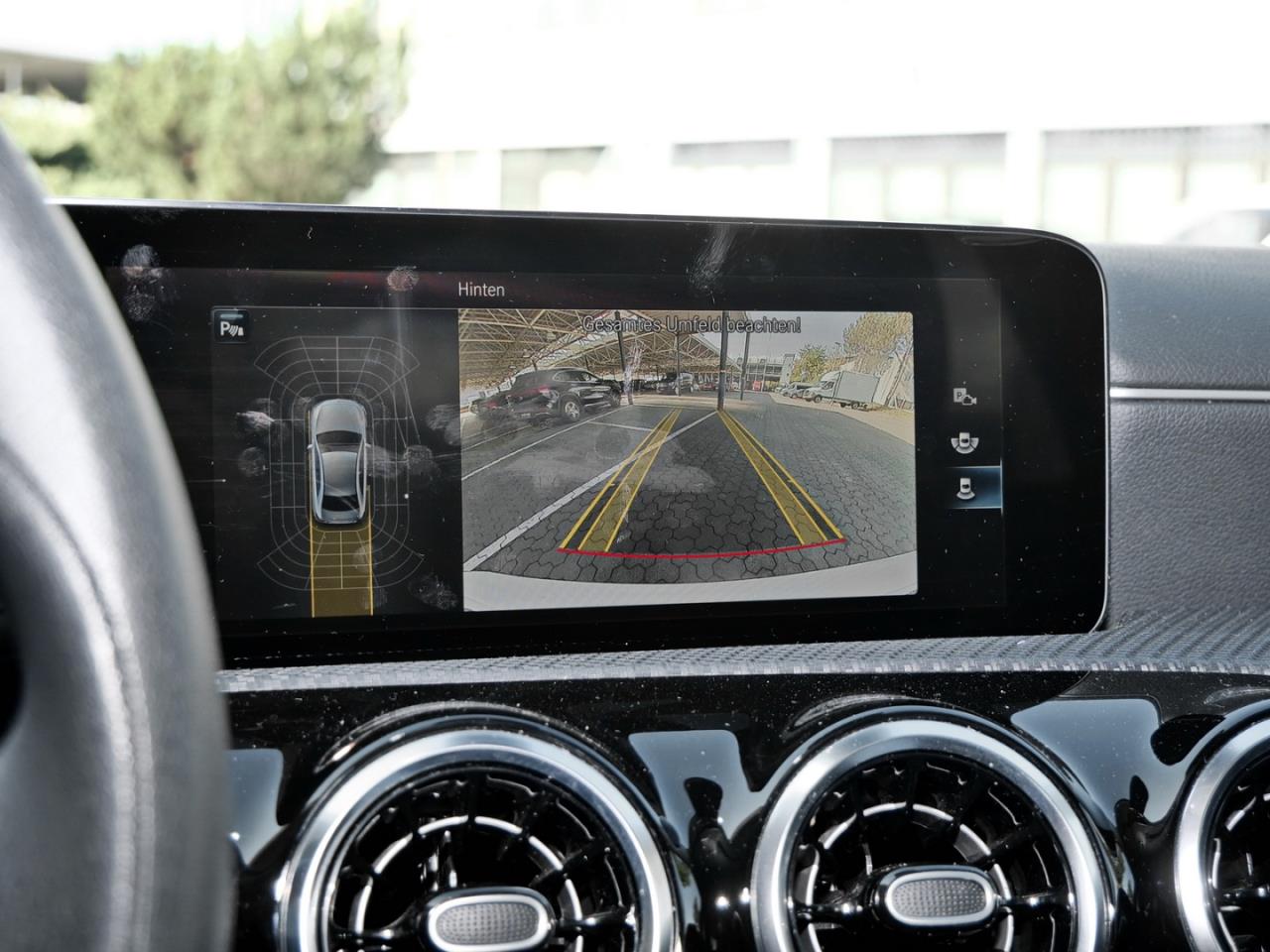 Mercedes-Benz A 180 d Limousine Style MBUXNavi+ Kamera