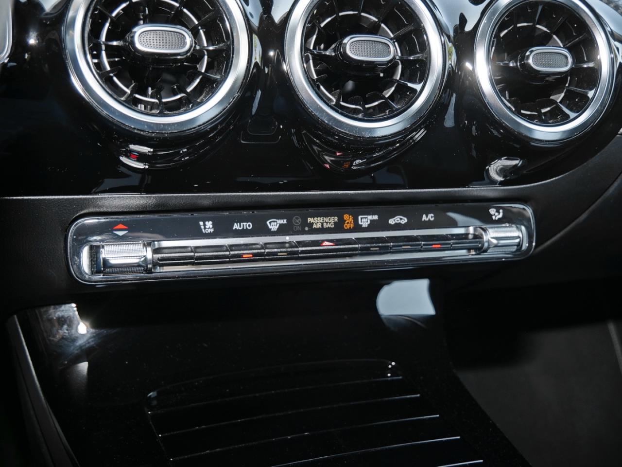 Mercedes-Benz A 180 d Limousine Style MBUXNavi+ Kamera