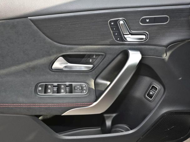 Mercedes-Benz A 180 Limousine AMG Distronic Memory AHK 360°