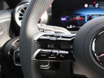 Mercedes-Benz A 180 Limousine AMG Distronic Memory AHK 360°