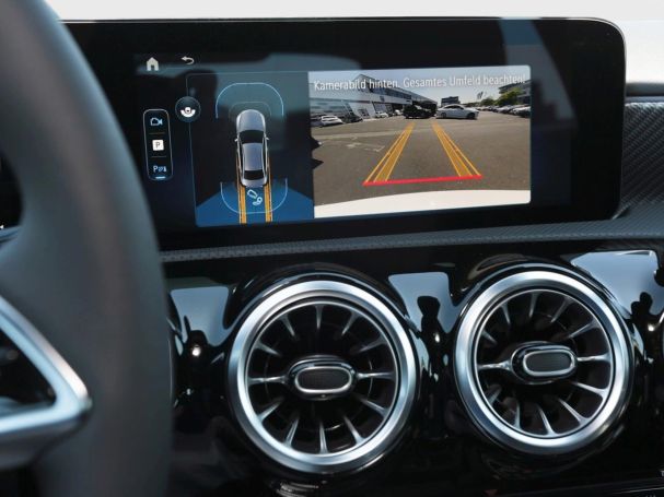 Mercedes-Benz A 180 Limousine Progressive Standhzg Kamera AHK
