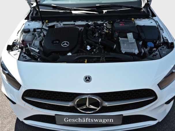 Mercedes-Benz A 180 Limousine Progressive Standhzg Kamera AHK