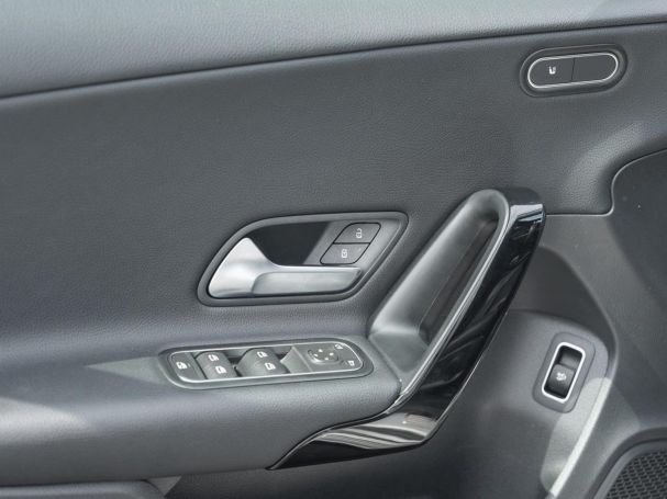 Mercedes-Benz A 200 Limousine Style MBUXNavi Sitzkomfort-Paket
