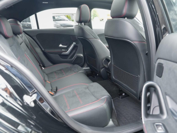 Mercedes-Benz A 200 Limousine AMG Night Distronic Panorama AHK