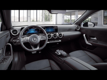 Mercedes-Benz A 200 Limousine AMG Night Distronic Panorama AHK