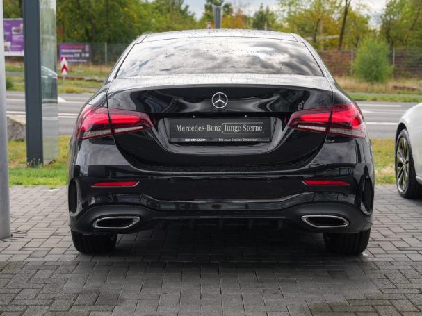 Mercedes-Benz A 200 Limousine AMG Night Distronic Panorama AHK