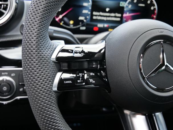 Mercedes-Benz A 200 Limousine AMG Night Standhzg Distronic AHK