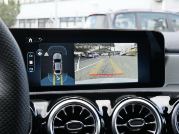 Mercedes-Benz A 200 Limousine AMG Night Standhzg Distronic AHK