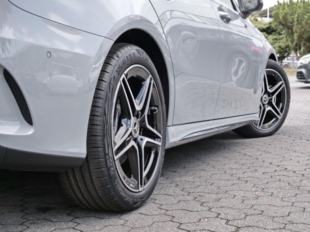 Mercedes-Benz A 200 Limousine AMG Night Standhzg Distronic AHK